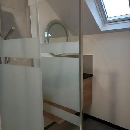 Dans Longere En Pierre A La Campagne * Saint-Ovin