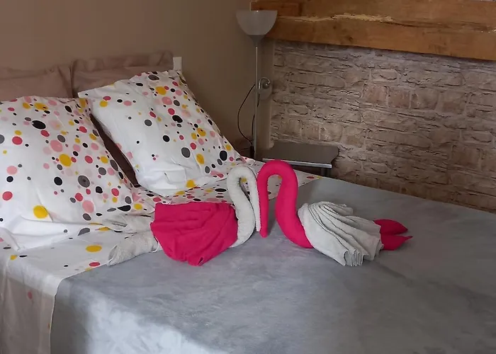 Dans Longere En Pierre A La Campagne Apartment