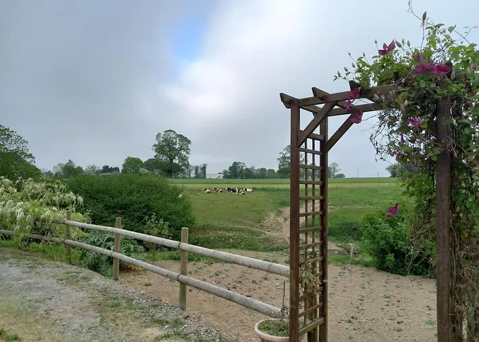 Apartment Dans Longere En Pierre A La Campagne Saint-Ovin